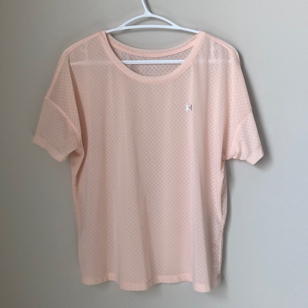 UnderArmour workout top